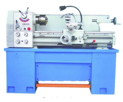 Cq6232e CNC মেটাল লেদ হাই স্পিড অ্যান্টি ভাইব্রেশন মেটাল প্রিসিশন লেদ 1