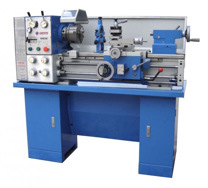 অনুভূমিক CNC ধাতু লেদ 0
