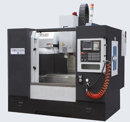 ফুট প্যাড সিএনসি মেশিন সেন্টার সহ 380V Cnc মেটাল মিলিং মেশিন